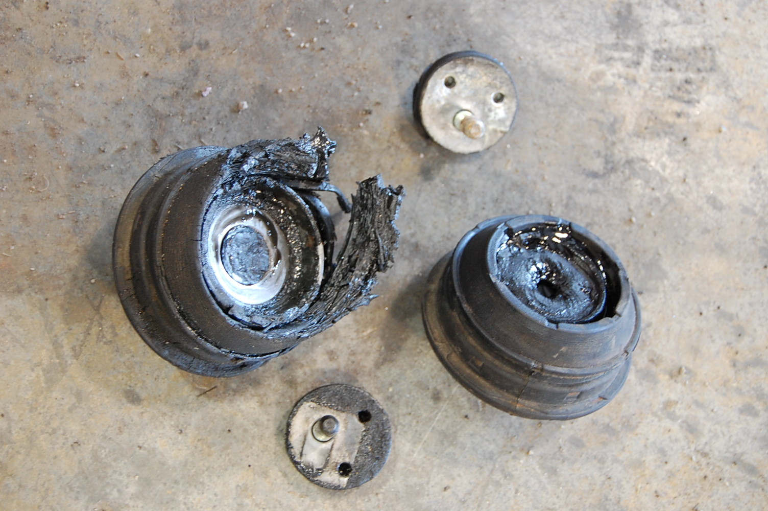 BMW Engine Mount | Bad Mount | Heads Up